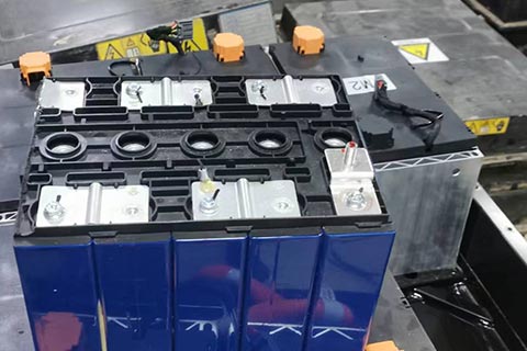 ㊣西安立新UPS蓄电池回收价格☯蓄电池回收价格☯铅酸蓄电池回收